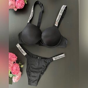 Victoria’s Secret set rhinestones new with tag